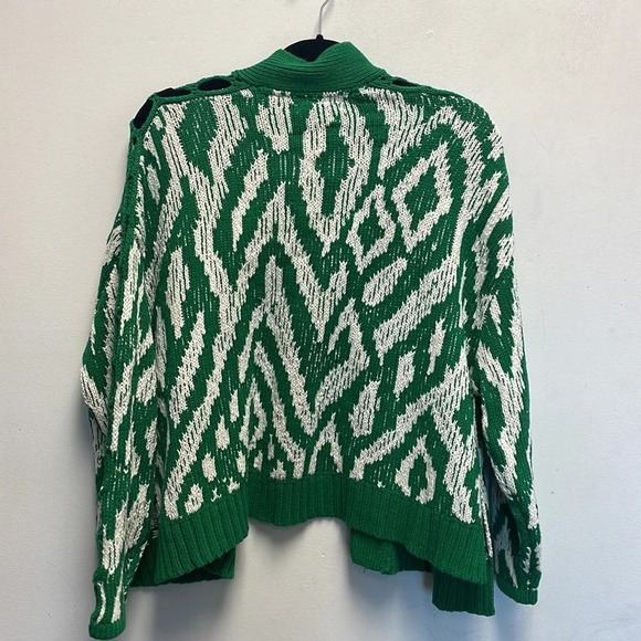 Anthropologie Green & White Openwork Geometric Cardigan - Picture 4 of 6